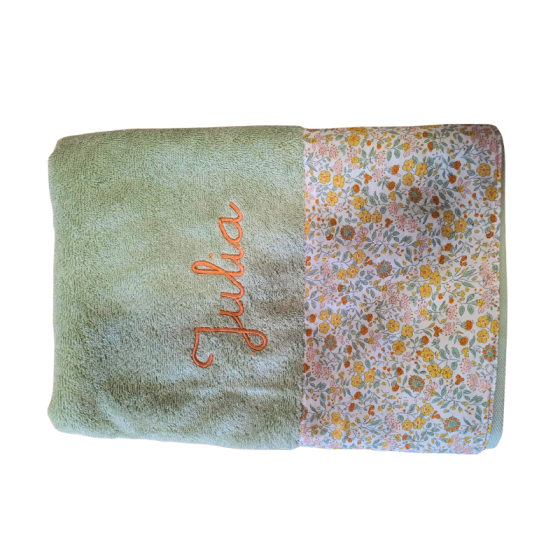 Toalla mint flor Cíes con nombre