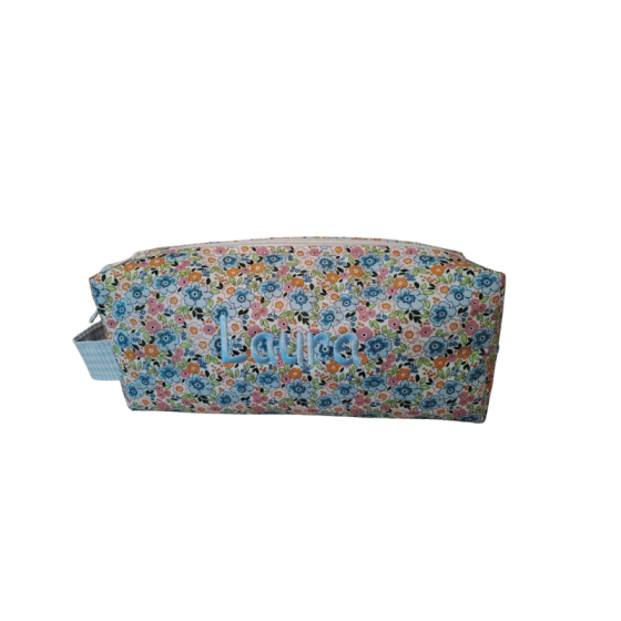 Estuche personalizado bordado flor Tambo