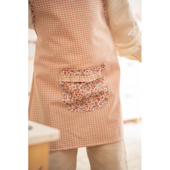 Delantal infantil vichy y flor