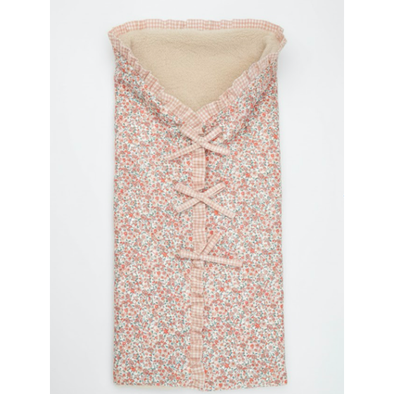 Arrullo de bebé flor Matilda