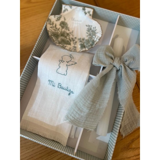 Kit Bautismo bordado ángel